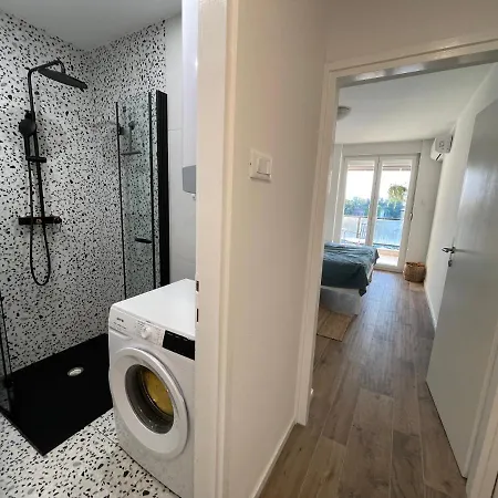 Dashing Oasis 자다르