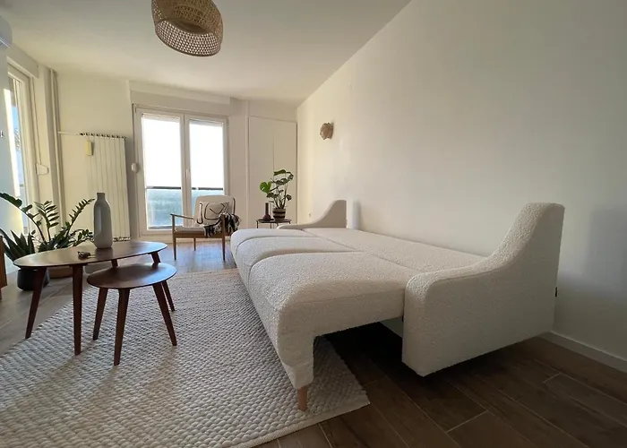 Dashing Oasis Apartman